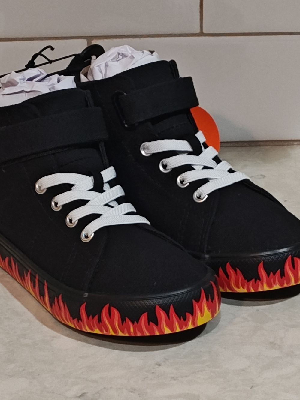 NWT Toddler Size 10 Wonder Nation Canvas High Tops With Flames Memory Foam NEW